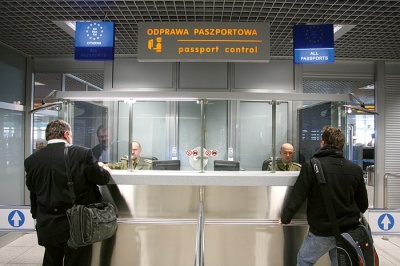 Kontrola paszportowa i dowodów osobistych
